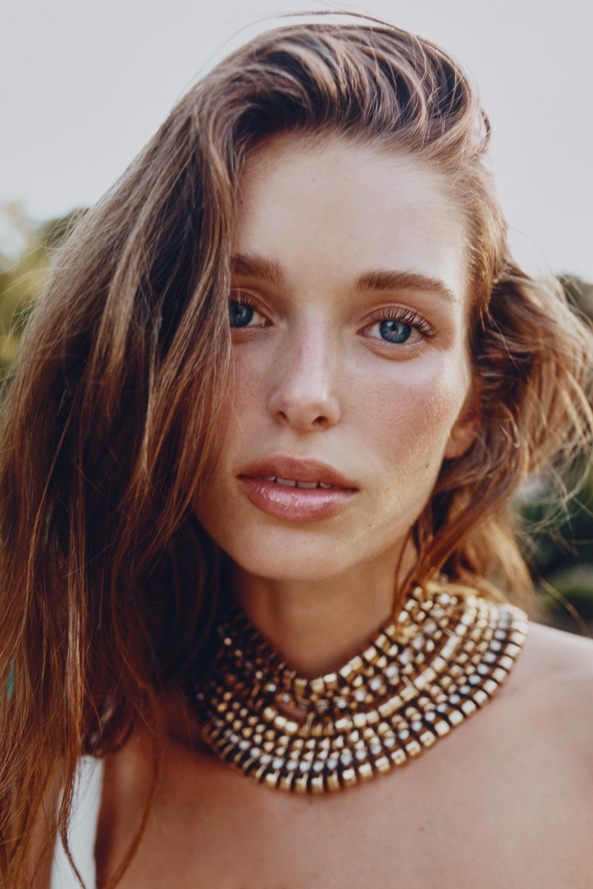 COLLIER CHOKER MÉTALLIQUE À STRASS